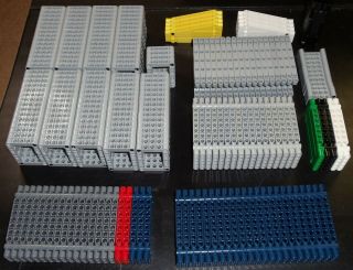 3 Lego Technics Beams,  Frames,  & Body’s (see Pictures & Description)