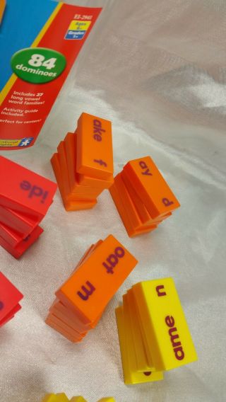 EDUCATIONAL INSIGHTS PHONICS DOMINOES EI - 2941 MIGHT BE MISSING 1 PIECE 7