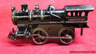 IVES Early Prewar O Gauge No.  17 Cast Iron Clockwork Steam Loco 1911 CT 2