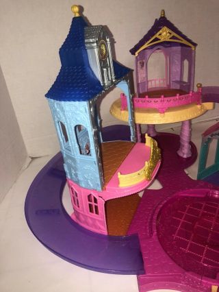Disney Princess Glitter Glider Castle Kingdom 7