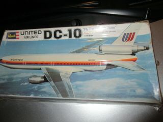 Revell 1/144th Scale Douglas Dc - 10 United Airlines Model Kit H157