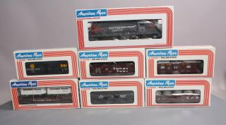 American Flyer 6 - 48000 S Gauge Southern Pacific Gp - 9 Diesel W/6 Freight Cars Ln