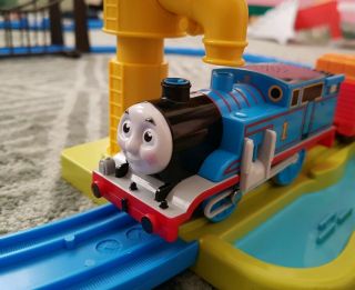 Tomy Trackmaster - Thomas the Train with Actual Steam (Water Vapor) and Sound 3