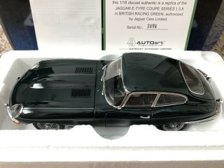 1:18 Autoart 73612 Jaguar E - Type Coupe Series I 3.  8 Green Nib