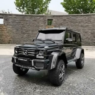 Car Model Almost Real Mercedes - Benz G - Class 4x4 (black) 1:18,  Small Gift
