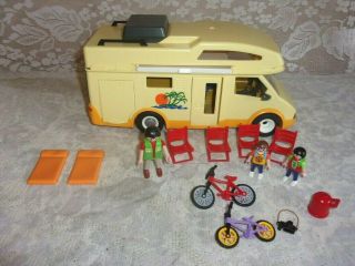 Playmobil 3647 Happy Holiday Camper Rv Motor Home