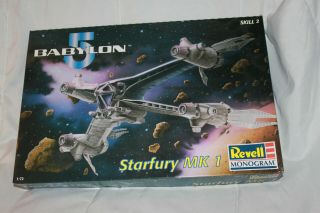 Revell 85 - 3621 1/72 Babylon 5 Starfury Mk 1 Model Kit