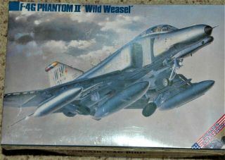 1/72 Hasegawa F - 4g Phantom Ii 