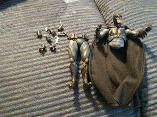 Justice League Sh Figuarts Batman Bruce Wayne Action Figure Batarang Grapple Dc