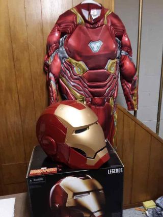 Marvel Legends Iron Man Electronic Helmet And Costume Suit