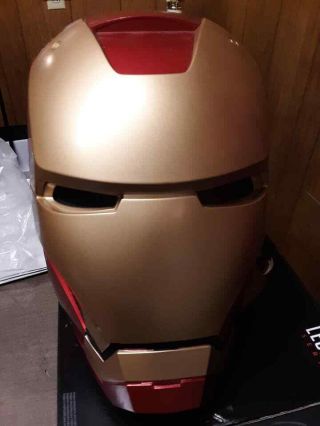 Marvel Legends Iron Man Electronic Helmet and Costume Suit 2