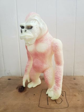 Glow Gid Skullheadbutt Mecha Gorilla Skull Head Butt Sofubi Mvh Ju Japan Marmit