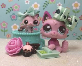 Authentic Littlest Pet Shop 2664 2665 Pink Brown Mommy & Baby Wolf Cat Fox