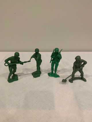 Vtg Tim Mee Plastic Green Cream Toy Soldiers Play Army Men 5 " - 6 " Usa