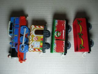 Thomas & Friends Christmas Santa Holiday Present Cargo Cars Trackmaster 6