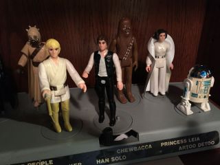 Vintage 1977 Star Wars 12 Action Figures with Action Stand,  Weapons 7