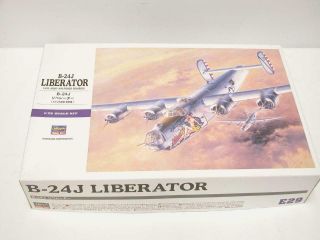 1/72 Hasegawa B - 24j Liberator Ww2 Bomber Plastic Scale Model Kit Complete B - 24