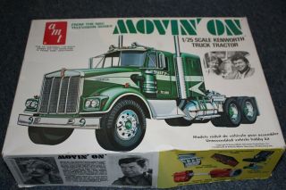 Amt Movin On Kenworth Truck Tractor 1/25 Scale Kit