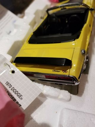 1970 Dodge Challenger R/t 426 Hemi Diecast Model
