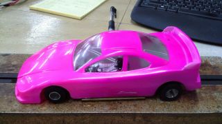 Parma 4.  5in Fcr Hot Pink Body With Falcon Type Motor.