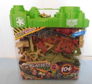 Toy Soldiers The Corps Elite 104 Pc Plastic Tub With Bonus Base Create Battles.