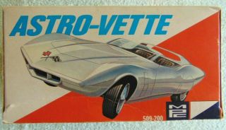 NOS MPC ASTRO - VETTE Corvette model kit 509 - 200 w/ parts bags 5