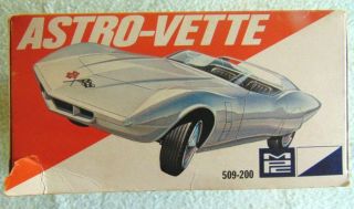 NOS MPC ASTRO - VETTE Corvette model kit 509 - 200 w/ parts bags 7