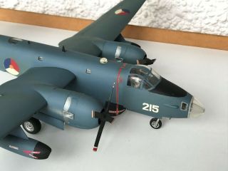 Lockheed P2V - 7 Neptune 1/72 scale,  built & finished for display,  fine. 6