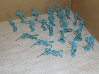 Marx Battle Of The Blue,  And Gray Union Soldiers In Blue Soft Plastic