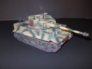 Built 1/35 Tiger Panzer Vi / Italeri Zimmerit