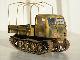Built 1/35 Scale Plastic Model Of German Ww2 Steyr Rso/01 Artillery Tractor