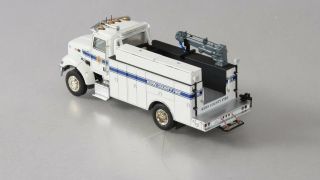 TWH Collectibles 098 - 01183 Peterbilt Model 335 Mechanic Truck LN/Box 3