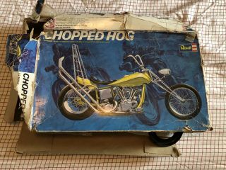 Vintage 1968 Revell Harley Chopped Hog Motorcycle Chopper 1/8 Model Kit 12 "
