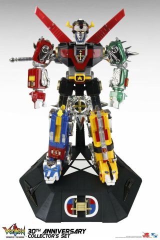 No Carrying Handle Toynami 30th Anniversary Voltron Collector 