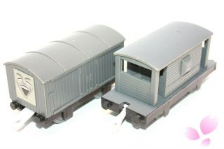 Brakevan Car & Covered Troublesome Truck Van Boxcar Tomy Trackmaster Thomas
