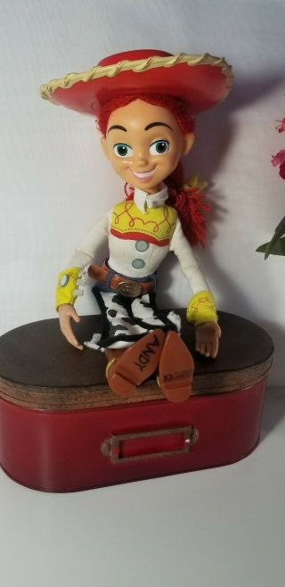 Disney Store Toy Story Pull String Talking Jessie Doll With Hat -