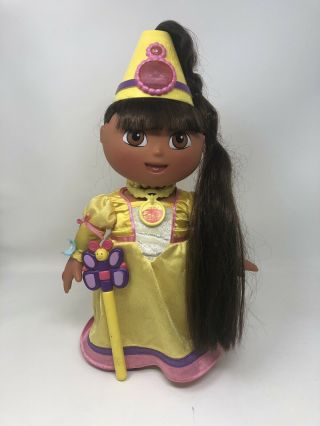 Htf 2003 Mattel Dora The Explorer Magic Hair Princess Doll Talks Sings 14 "