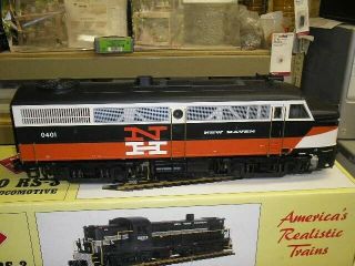 aristo craft g scale fa - 1 locomotive - NH / Haven 4
