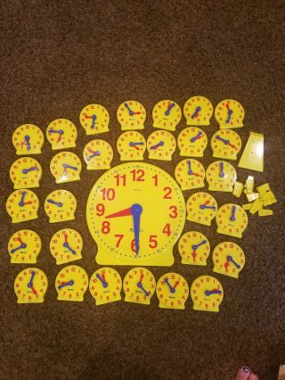 Learning Resources Classroom Clock Kit Plus 30 Student Clocks