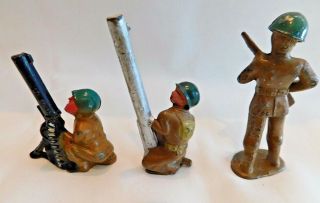 3 Barclay Manoil LEAD METAL SOLDIERS Cast Military Army Gunners Brown WWII 2