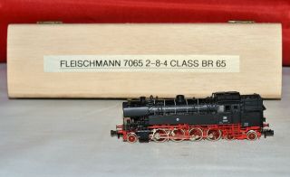 N Scale Fleischmann 7065 2 - 8 - 4 Class Br 65 Steam Locomotive In Custom Case