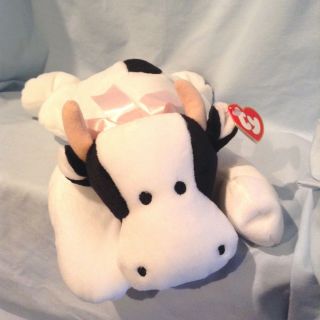 Ty Pillow Pal Moo Cow 14 " 3004 1994 All Ages Boy Girl Retired $9.  99