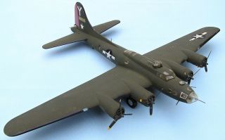 Boeing B - 17g Flying Fortress,  Usaaf,  1944,  Scale 1/72,  Hand - Made Plastic Model