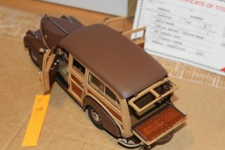 T78 Danbury 1941 Chevrolet Special Deluxe Station Wagon 1:24 Brown Title LE 4