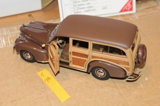 T78 Danbury 1941 Chevrolet Special Deluxe Station Wagon 1:24 Brown Title LE 6