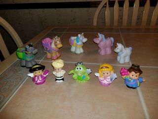 Fisher Price Little People Royal Castle Figures Frog Prince Unicorns Horses,