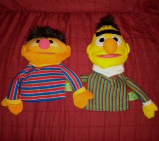 Gund Sesame Street Bert & Ernie Hand Puppets Soft Plush Muppets 11in/9in