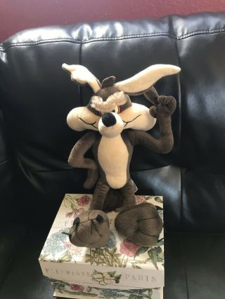 Looney Tunes Wile E.  Coyote Plush Stuffed Animal Soft Toy 17 " By Sugar Loaf