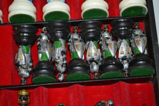Vintage E.  S.  Lowe Anri Renaissance Hand Painted Plastic Chess Set Game w Case 5