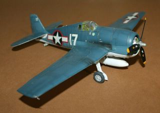 Built: 1/48 Grumman F6F Hellcat 4
